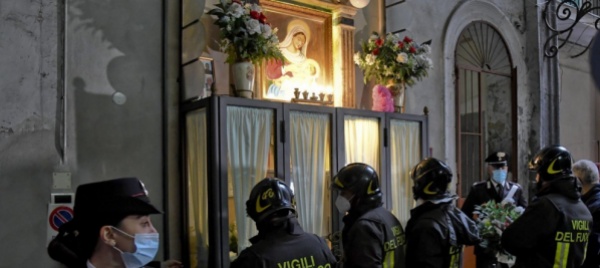 napoli-le-ceneri-del-baby-boss-nell-altare-della-madonna