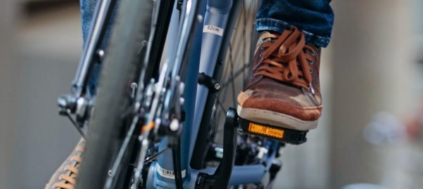 lugano-basta-bici-e-monopattini-sui-marciapiedi