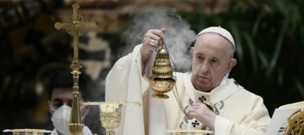 la-chiesa-stop-ai-preti-legati-a-visioni-di-potere