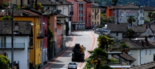 la-nuova-tassa-sui-lampioni-non-piace