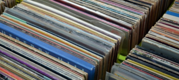 in-italia-trent-anni-dopo-si-vendono-piu-vinili-che-cd