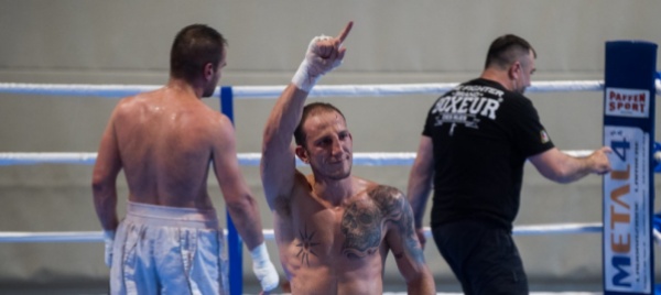 parra-banale-ma-questa-e-la-boxe