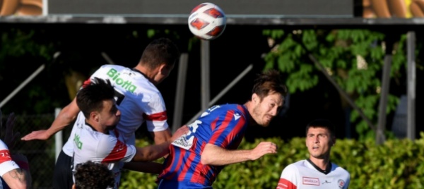 il-chiasso-ha-una-sola-possibilita-vincere-con-3-gol-di-scarto