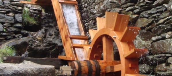 a-corippo-la-ruota-del-mulino-torna-a-girare