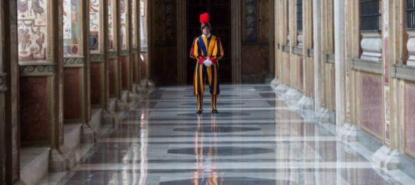 berna-valuta-una-sede-diplomatica-permanente-in-vaticano