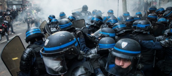 primo-maggio-in-francia-scendono-in-piazza-150mila-persone