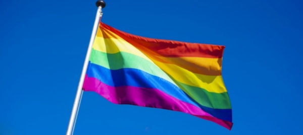 discriminata-in-patria-trans-straniera-puo-rimanere
