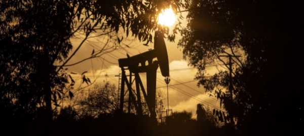 indigeni-dell-amazzonia-bloccano-giacimento-petrolifero