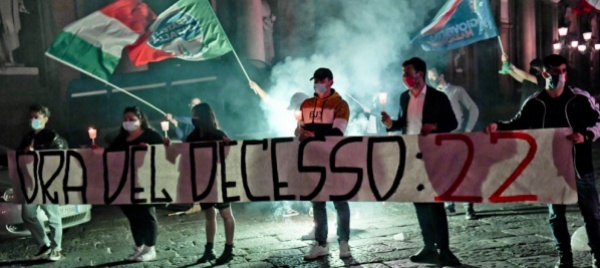 in-italia-via-al-coprifuoco-dalle-23
