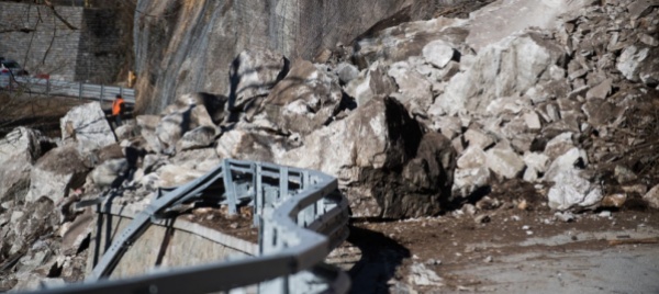 lavori-in-val-vigezzo-strada-chiusa-al-traffico