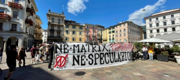 fuori-la-lega-da-lugano-autonomi-in-piazza-riforma