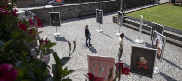 fotografie-che-percorrono-tracce-di-memoria