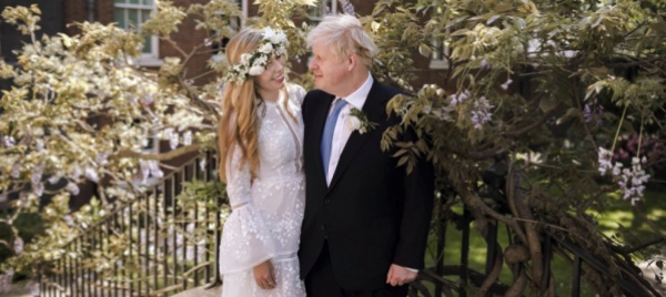 boris-johnson-si-e-sposato-di-nascosto