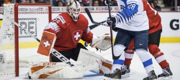 un-triennale-dai-new-jersey-devils-per-akira-schmid