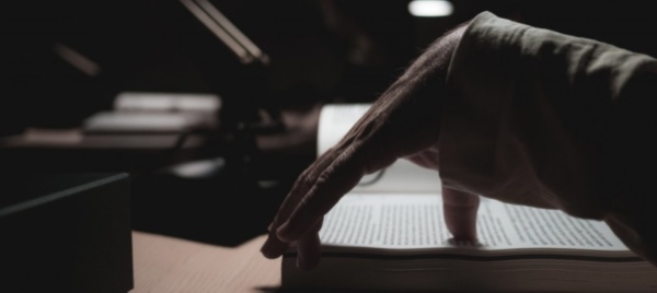 al-sociale-il-teatro-prende-vita-partendo-da-un-libro