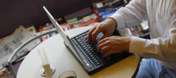 aiuti-e-servizi-in-ticino-si-a-tutte-le-info-sul-sito-del-cantone