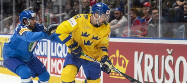lo-zugo-pesca-in-khl-ecco-anton-lander