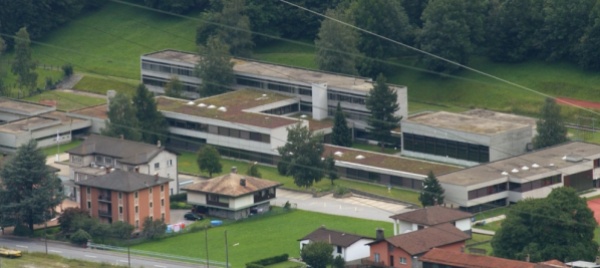 ambri-spettacolo-teatrale-degli-allievi-di-quarta-media