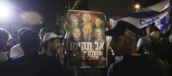 bennett-dopo-netanyahu-in-israele-niente-da-festeggiare
