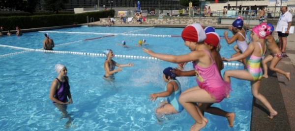 meeting-e-corsi-piscina-di-chiasso-chiusa-al-pubblico