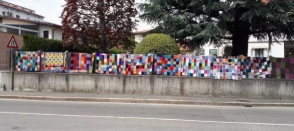 como-coperte-colorate-per-i-clochard-in-memoria-di-don-roberto