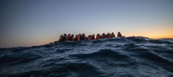 italia-naufragio-lampedusa-strage-di-donne-e-bambini