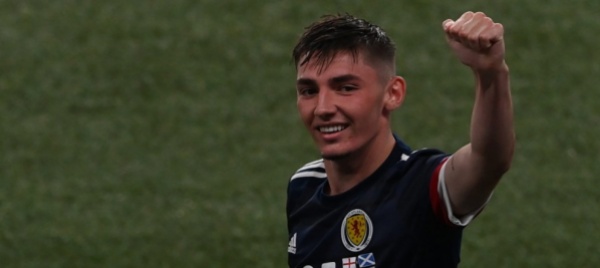 il-covid-19-priva-la-scozia-di-billy-gilmour