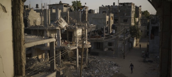 la-marcia-delle-bandiere-riaccende-la-tensione-a-gaza