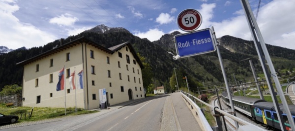 rodi-fiesso-jazz-con-l-hot-club-de-suisse-al-dazio-grande