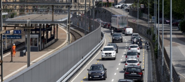 troppi-cantieri-fra-capolago-e-bissone-viabilita-al-collasso