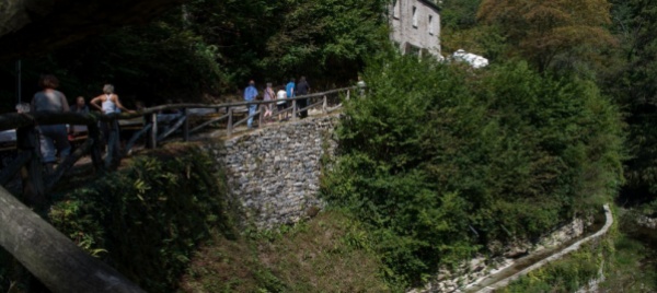 lanternata-e-cantastorie-al-mulino-di-bruzella
