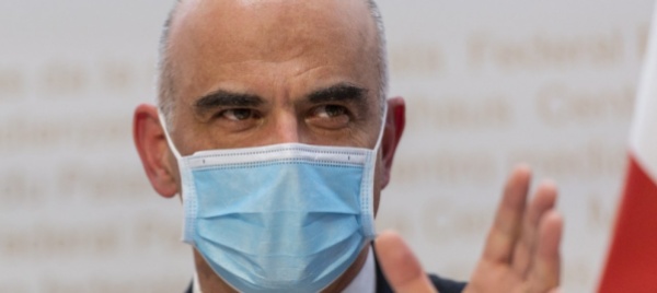 addio-da-sabato-a-mascherine-all-aperto-e-obbligo-di-telelavoro