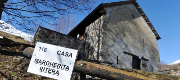 rustici-l-otr-risollecita-i-proprietari-affinche-li-affittino