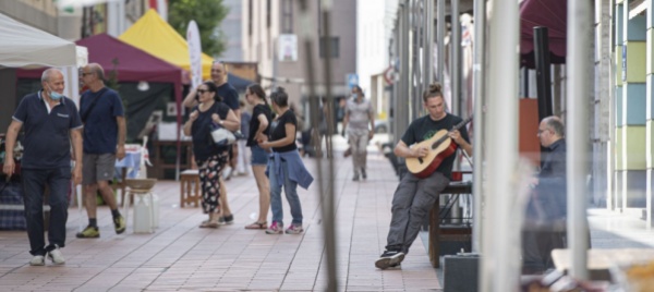 chiasso-si-prepara-all-estate-tra-mercato-serale-e-concerti