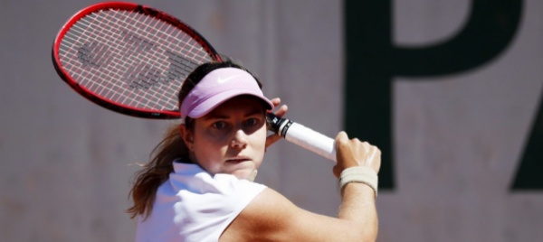 a-parigi-stefanie-vogele-fuori-al-primo-turno