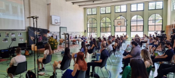 liceo-lugano-1-maturita-per-251-giovani