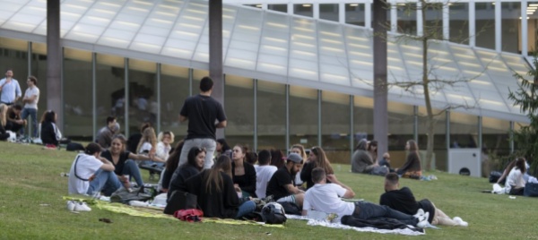 i-ragazzi-del-campus-al-rettore-quella-notte-e-andata-cosi