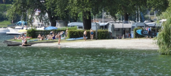 tenero-colto-da-malore-in-acqua-e-grave