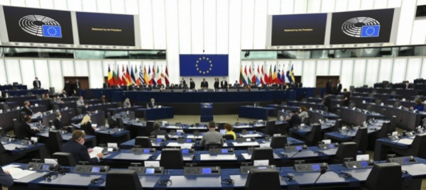 firma-finale-sul-green-pass-ue-al-via-dall-1-luglio