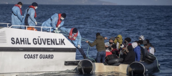 migranti-l-ue-offre-tre-miliardi-di-euro-a-erdogan