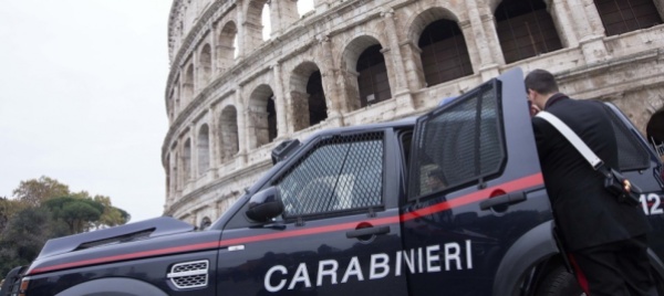 roma-trovato-il-corpo-di-un-uomo-in-una-valigia-in-strada