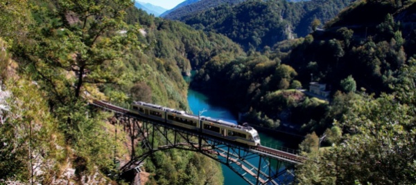 di-nuovo-in-carrozza-sulla-ferrovia-vigezzina-centovalli