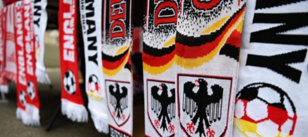 a-wembley-la-germania-chiede-meno-pubblico-irresponsabile
