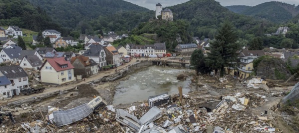 in-germania-dopo-il-maltempo-si-scatena-la-polemica