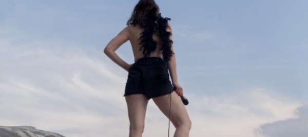 maybe-a-concert-raissa-aviles-aprira-la-stagione-del-sociale