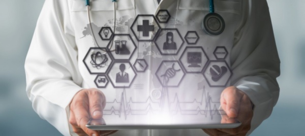 vaccini-test-cartelle-cliniche-online-la-svolta-sanitaria