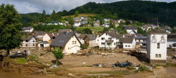 in-germania-il-conto-dei-morti-del-maltempo-sale-a-42