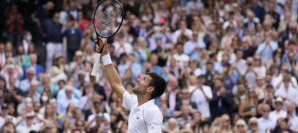 djokovic-non-si-smentisce-decima-semifinale-a-londra