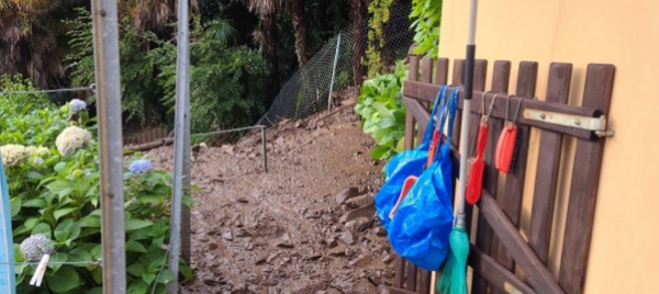 colata-di-fango-a-bissone-evacuate-quattro-abitazioni