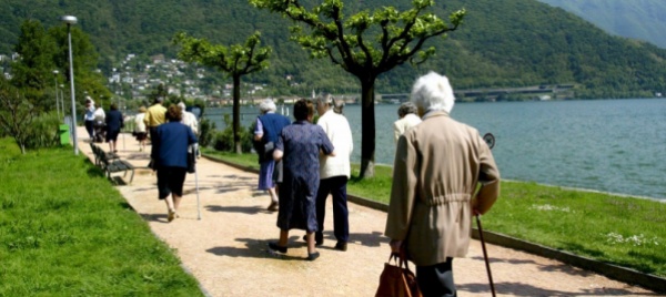 iniziativa-giovani-plr-sulle-pensioni-depositate-145-000-firme